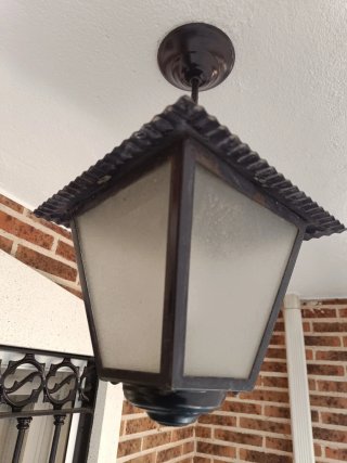 Farol exterior negro