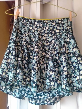 Falda pantalón estampada floral