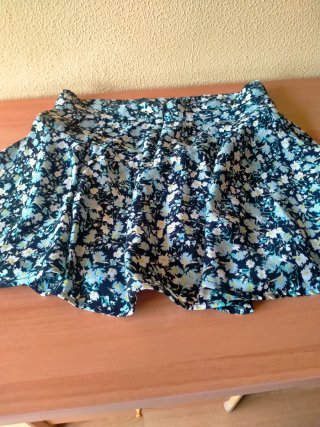 Falda pantalón estampada floral