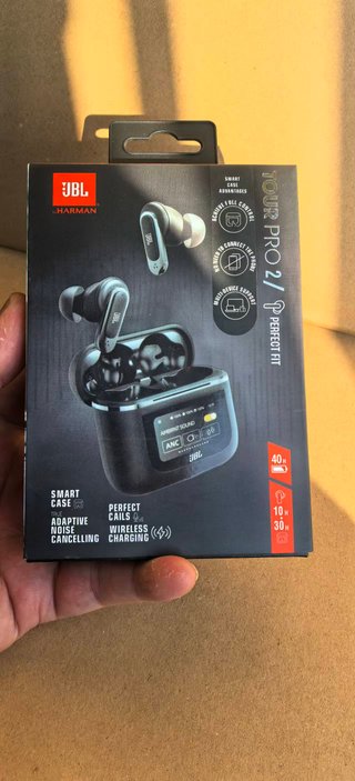 Auriculares JBL Tour Pro 2 Nuevos