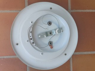 Lámpara de techo azul y blanca