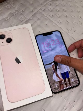 iPhone 13 Rosa
