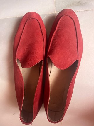 Zapatos de piel hechos a mano. Con muy poco uso.