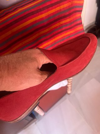 Zapatos de piel hechos a mano. Con muy poco uso.