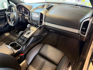 Porsche Cayenne Platinium Edition