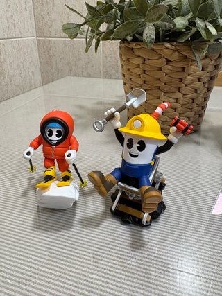 Intercambio - Figuras Milfo Skier y Minero