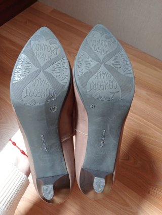 Zapatos de piel negros tacón