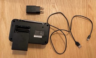 Radio MangoKit Bluetooth Negra