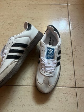 Adidas Samba Blancas y Negras