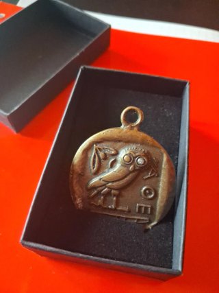 Ciondolo Athena Minerva civetta bronzo