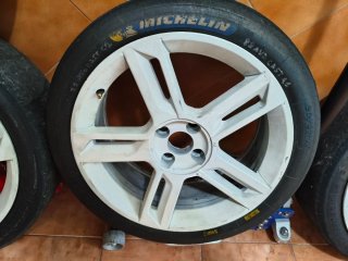 Llantas Fiat Stilo 17 con slick Michelin