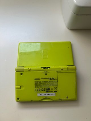 Nintendo DS Lite y DS XL Verde