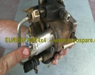 16700aw403 294000-0123 bomba nissan x-trail 4600