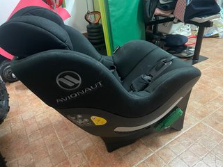 Silla de coche Avionaut negra