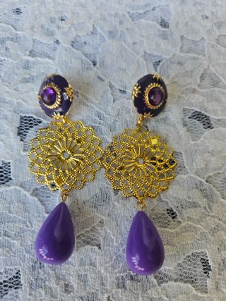 Pendientes flamenca dorados y morados