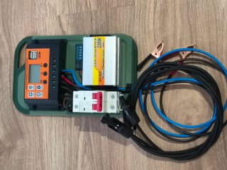 2 KITS SOLAR CAMPER PROFESIONAL 12V/220V.