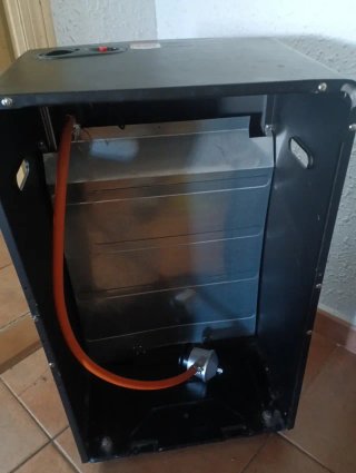 Estufa de gas portátil negra
