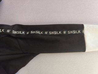 Sudadera SikSilk Negra y Blanca SOLO ENVIO