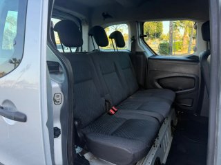 Peugeot Partner 2011