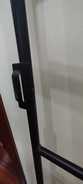 Cabecero de cama metálico negro 145cm