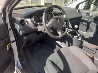 Peugeot 5008 Allure 1.6 BlueHDi 88KW (120CV)