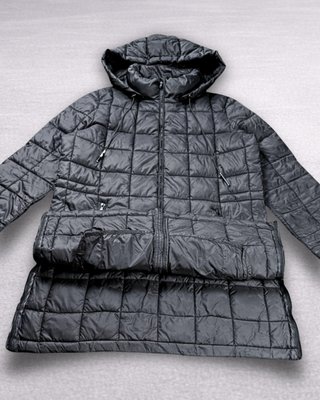 Parka Zara mujer negra acolchada ligera talla S