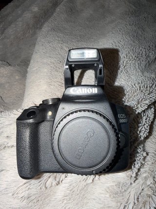 Fotocamera Canon EOS 2000D