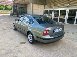 Volkswagen Passat 2001