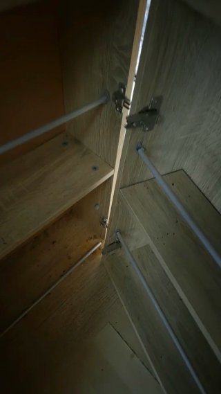 Zapatero amplio de madera