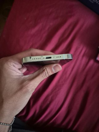 Iphon 12 pro Plateado