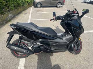 Honda Forza 125cc solo19.785 KM