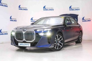 BMW i7 eDrive50 M Sport **Techo panorámico**