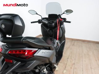 YAMAHA X-MAX 300