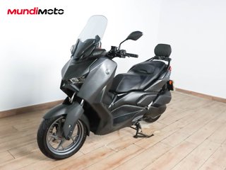 YAMAHA X-MAX 300