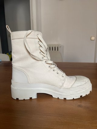 Botas blancas suela gruesa