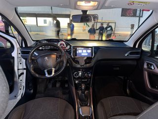 Peugeot 2008 2015