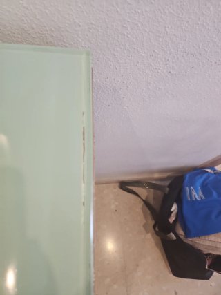 Mueble de baño con lavabo de cristal