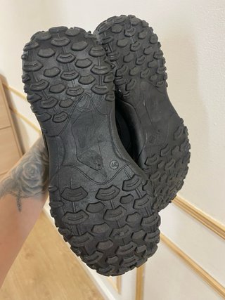 Zapatillas negras unisex
