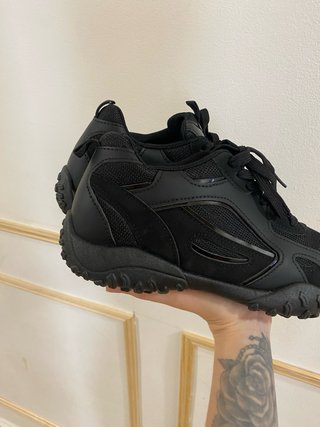 Zapatillas negras unisex