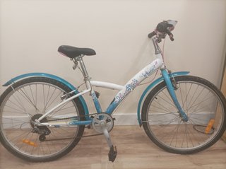 Bicicleta niña Btwin mediana buen estado