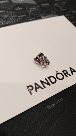 Charm Pandora Disney Stitch Graduado