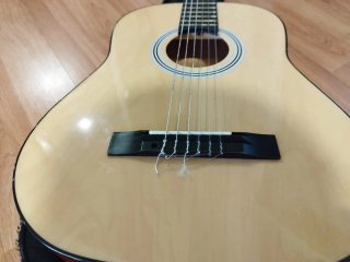 Guitarra Clásica con Funda