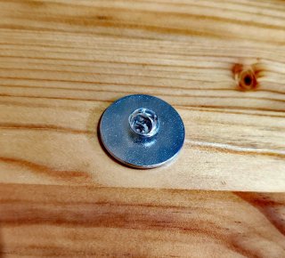 Grateful Dead Logo Metal Brooch Pin