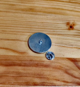 Grateful Dead Logo Metal Brooch Pin