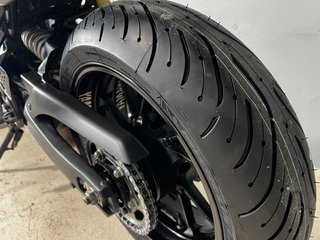 Yamaha Tracer 700 Negra