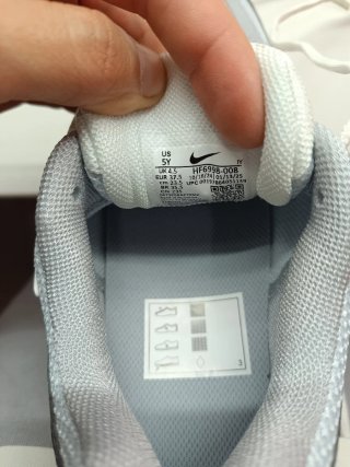 Nike Vomero 5 Grigio/Bianco Tg 37.5 Nuove