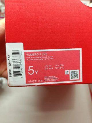 Nike Vomero 5 Grigio/Bianco Tg 37.5 Nuove