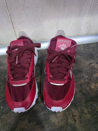 Zapatillas Reebok Legacy Talla 36 Rojo/Dorado
