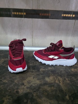 Zapatillas Reebok Legacy Talla 36 Rojo/Dorado