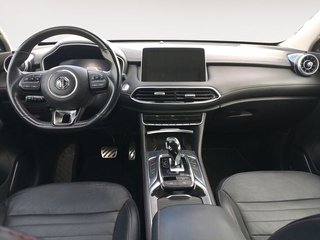 MG HS Luxury